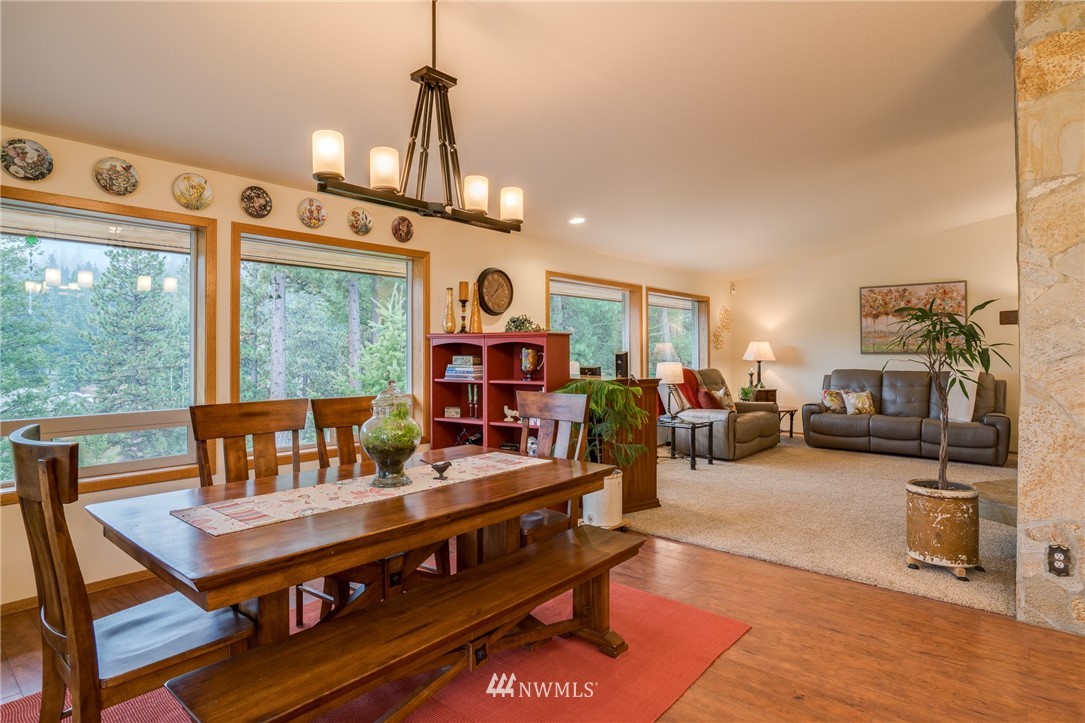 6415 Summit View Place Wenatchee, WA 98801 - Photo 10 of 40 Gallery Image 10