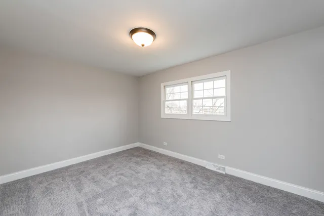 $325,000 | 24199 West Beach Grove Road, Antioch, IL 60002