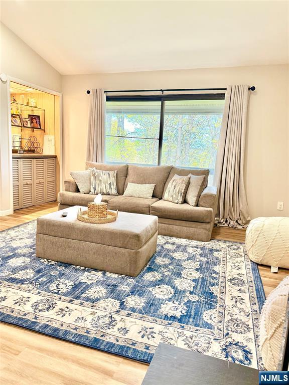 528 Upper Way Wharton, NJ 07885 - Photo 3 of 16