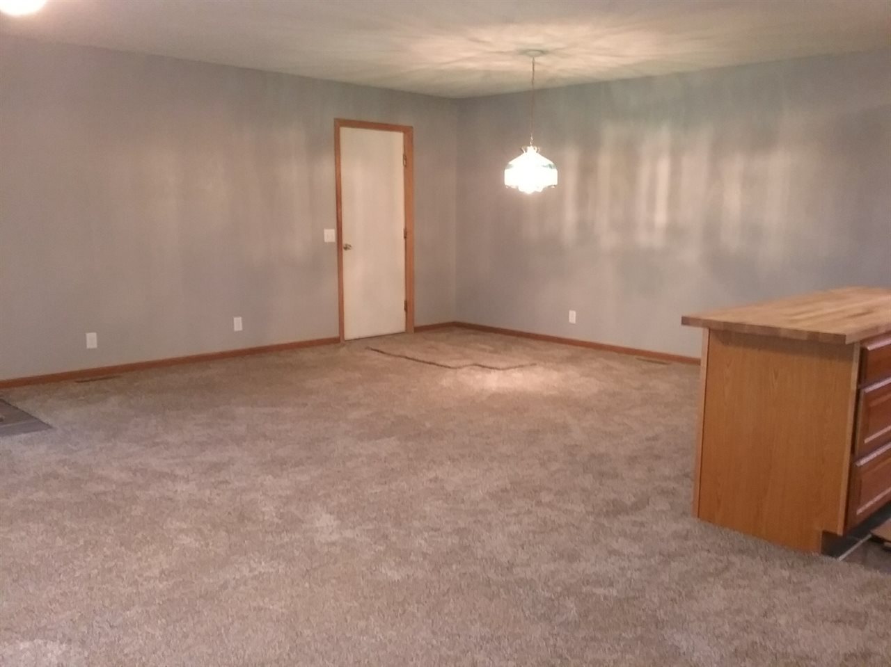 11243 East Pickard Road Mount Pleasant, MI 48858 - Photo 4 of 37 1872840-3.JPG