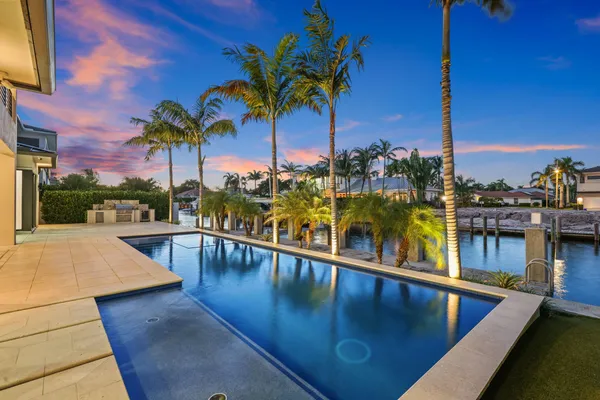 $5,495,000 | 933 Allamanda Drive, Delray Beach, FL 33483