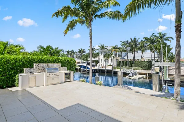 $5,495,000 | 933 Allamanda Drive, Delray Beach, FL 33483