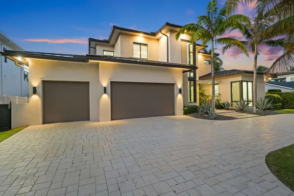 $5,495,000 | 933 Allamanda Drive, Delray Beach, FL 33483