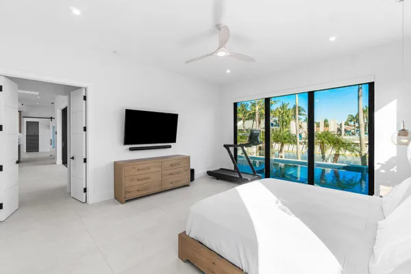 $5,495,000 | 933 Allamanda Drive, Delray Beach, FL 33483