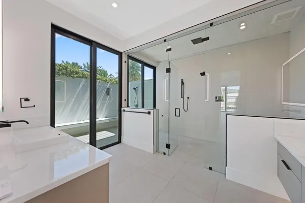 $5,495,000 | 933 Allamanda Drive, Delray Beach, FL 33483