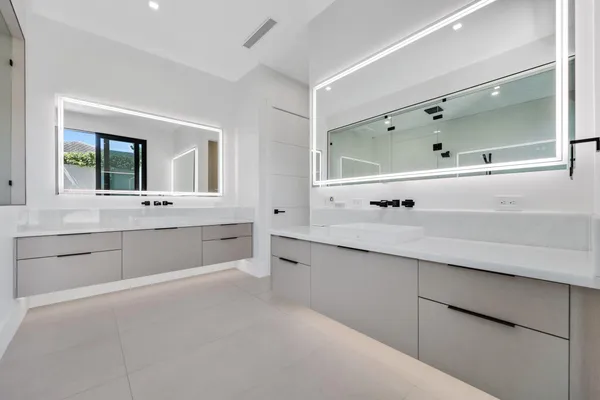 $5,495,000 | 933 Allamanda Drive, Delray Beach, FL 33483