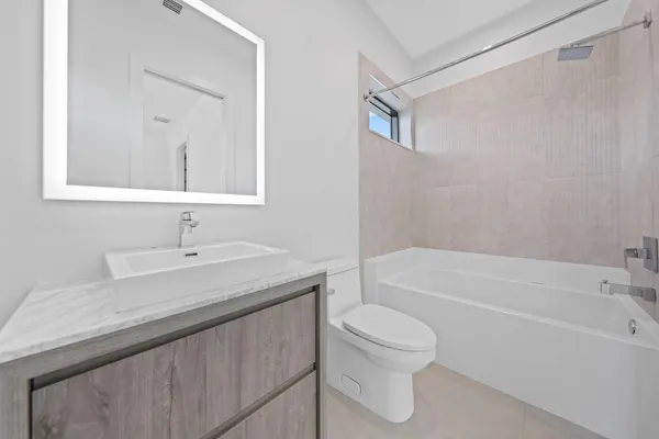 $5,495,000 | 933 Allamanda Drive, Delray Beach, FL 33483