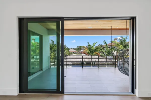 $5,495,000 | 933 Allamanda Drive, Delray Beach, FL 33483