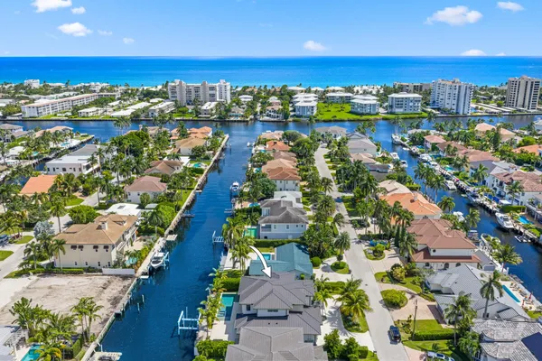 $5,495,000 | 933 Allamanda Drive, Delray Beach, FL 33483