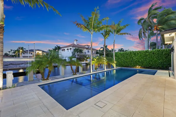 $5,495,000 | 933 Allamanda Drive, Delray Beach, FL 33483