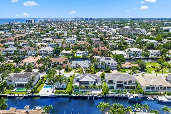 $5,495,000 | 933 Allamanda Drive, Delray Beach, FL 33483