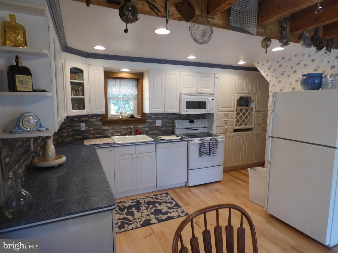 840 East Sandy Ridge Road Doylestown, PA 18901 - Photo 6 of 21