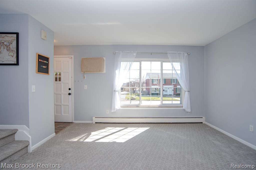 421 Miller Avenue Rochester, MI 48307 - Photo 7 of 20