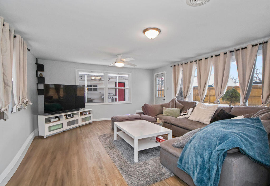 337 North Virginia Street Hobart, IN 46342 - Photo 6 of 15 1024x707