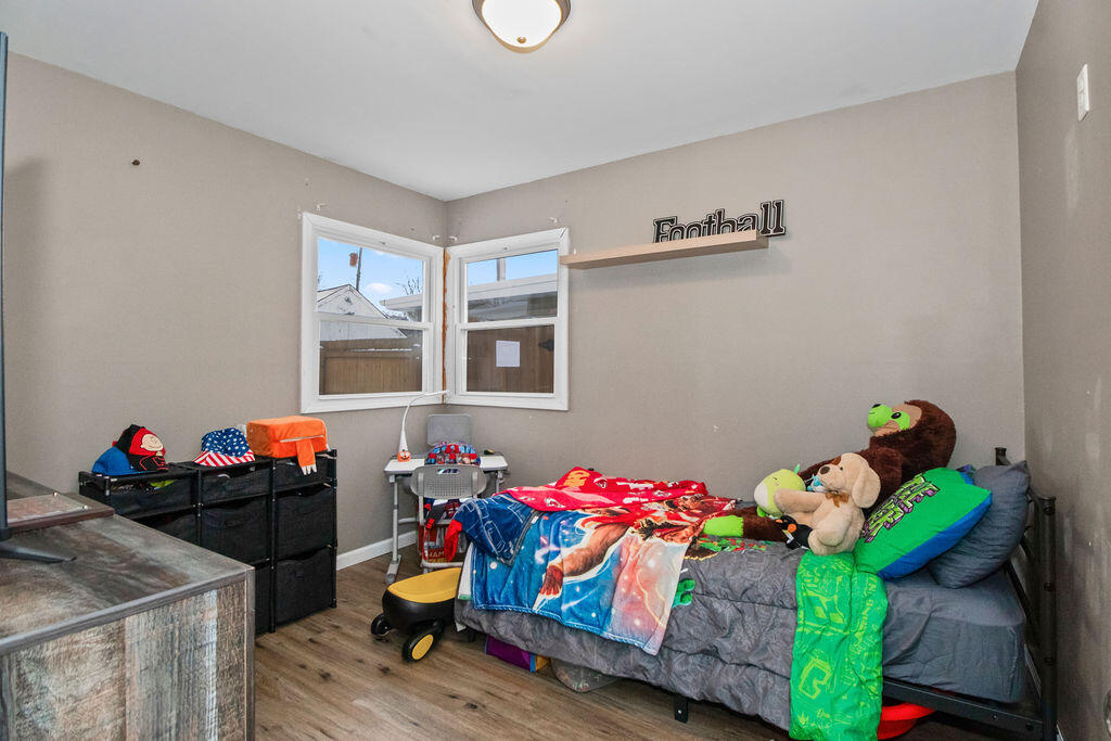 337 North Virginia Street Hobart, IN 46342 - Photo 8 of 15 1024x683