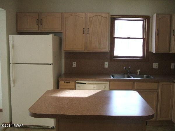 1070 Canterbury Road Bushkill, PA 18324 - Photo 10 of 10