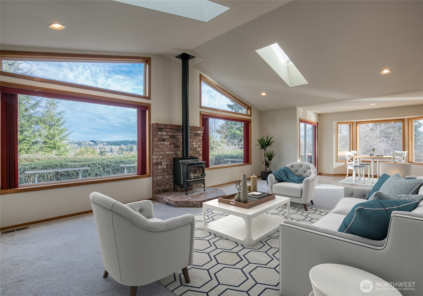 912 Bell Drive Cosmopolis, WA 98537 - Photo 2 of 36