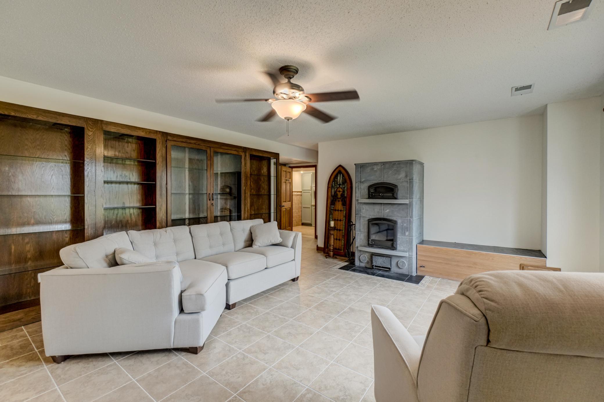 15912 Cascade Path Rosemount, MN 55068 - Photo 29 of 49