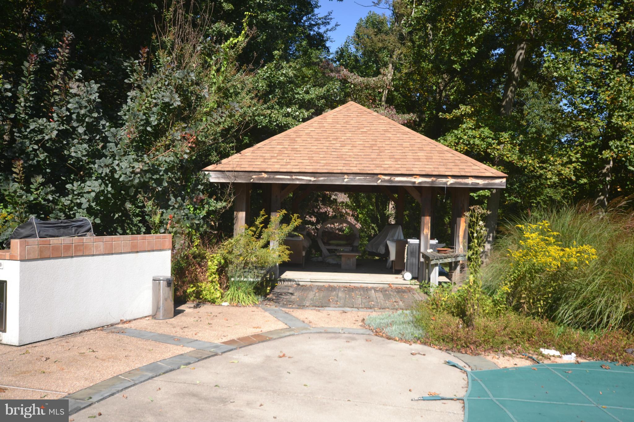 12045 Gores Mill Road Reisterstown, MD 21136 - Photo 25 of 28 Pool Cabana