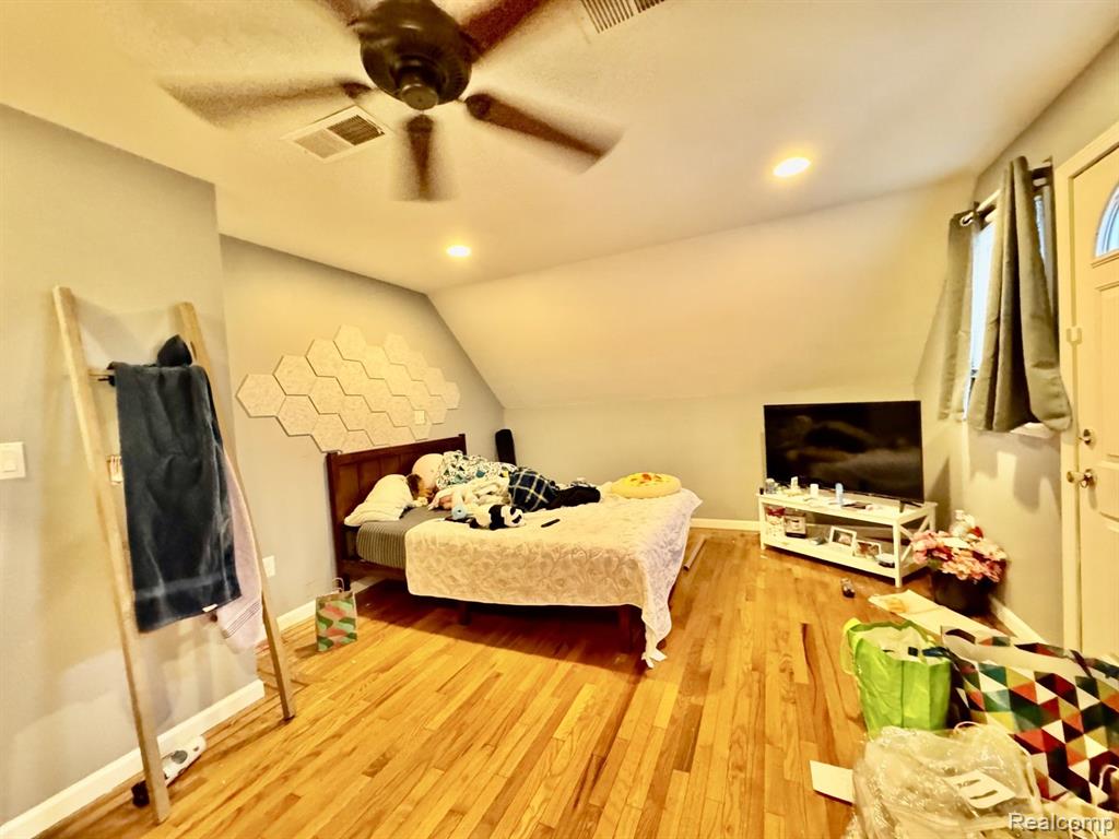 7583 Henry Street Center Line, MI 48015 - Photo 19 of 20