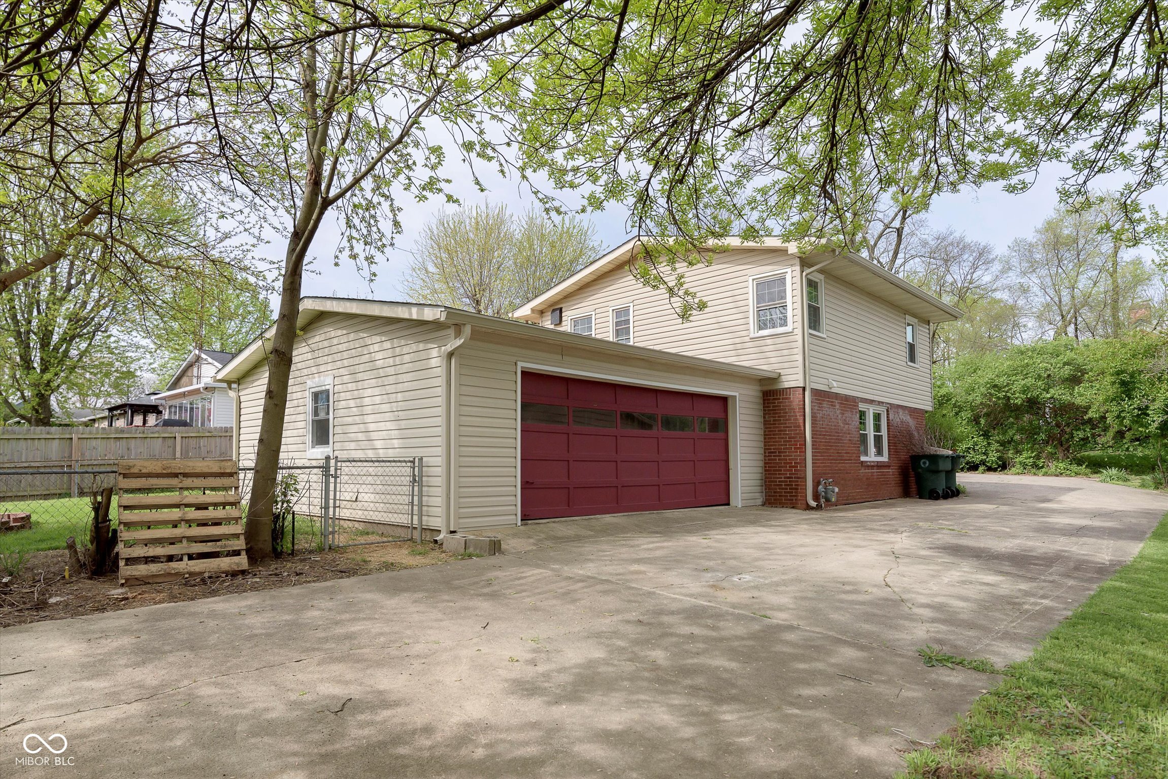 1300 North Alden Road Muncie, IN 47304 - Photo 17 of 17