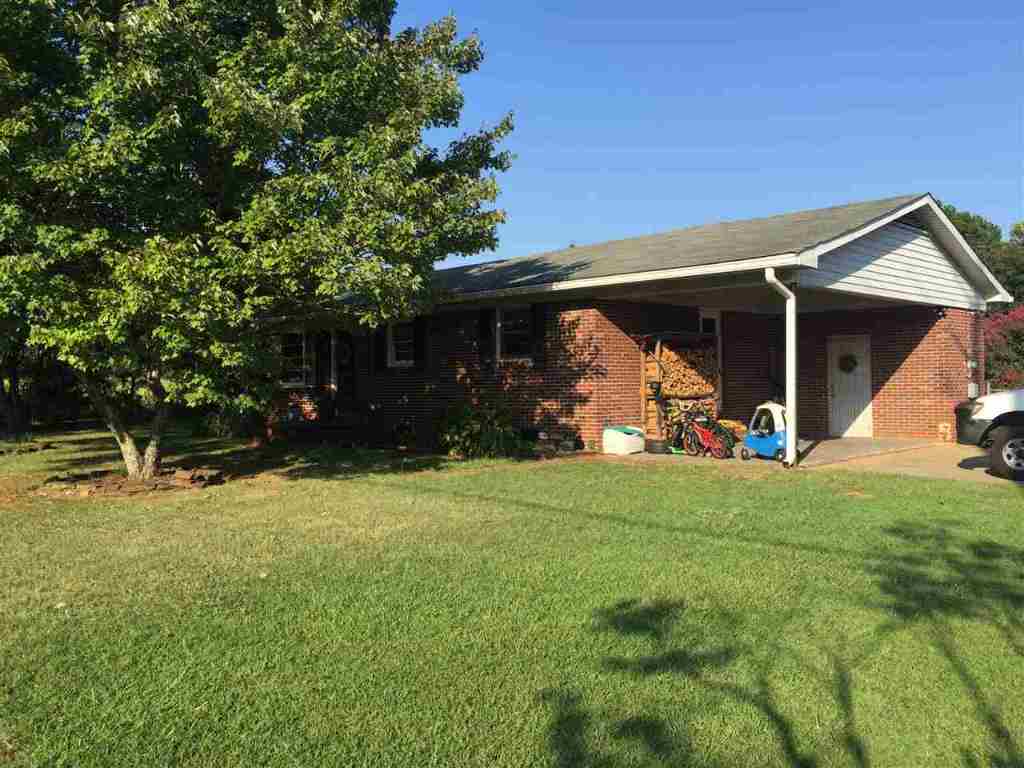 403 Welborn Road West Union, SC 29696 - Photo 4 of 15 Gallery Image 4