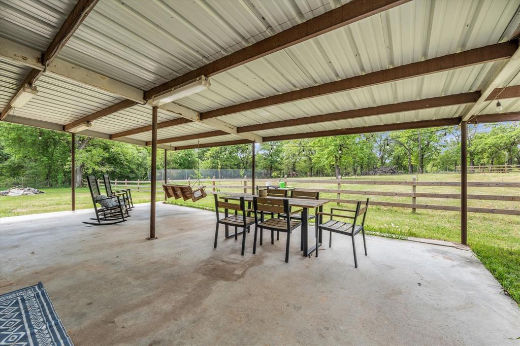 261 Windmill Lane Waco, TX 76705 - Photo 20 of 35