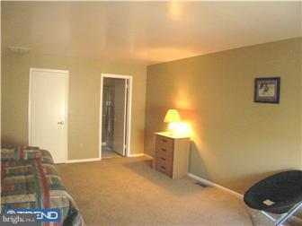 508 B Wharton Road Mount Laurel, NJ 08054 - Photo 7 of 10 Gallery Image 7