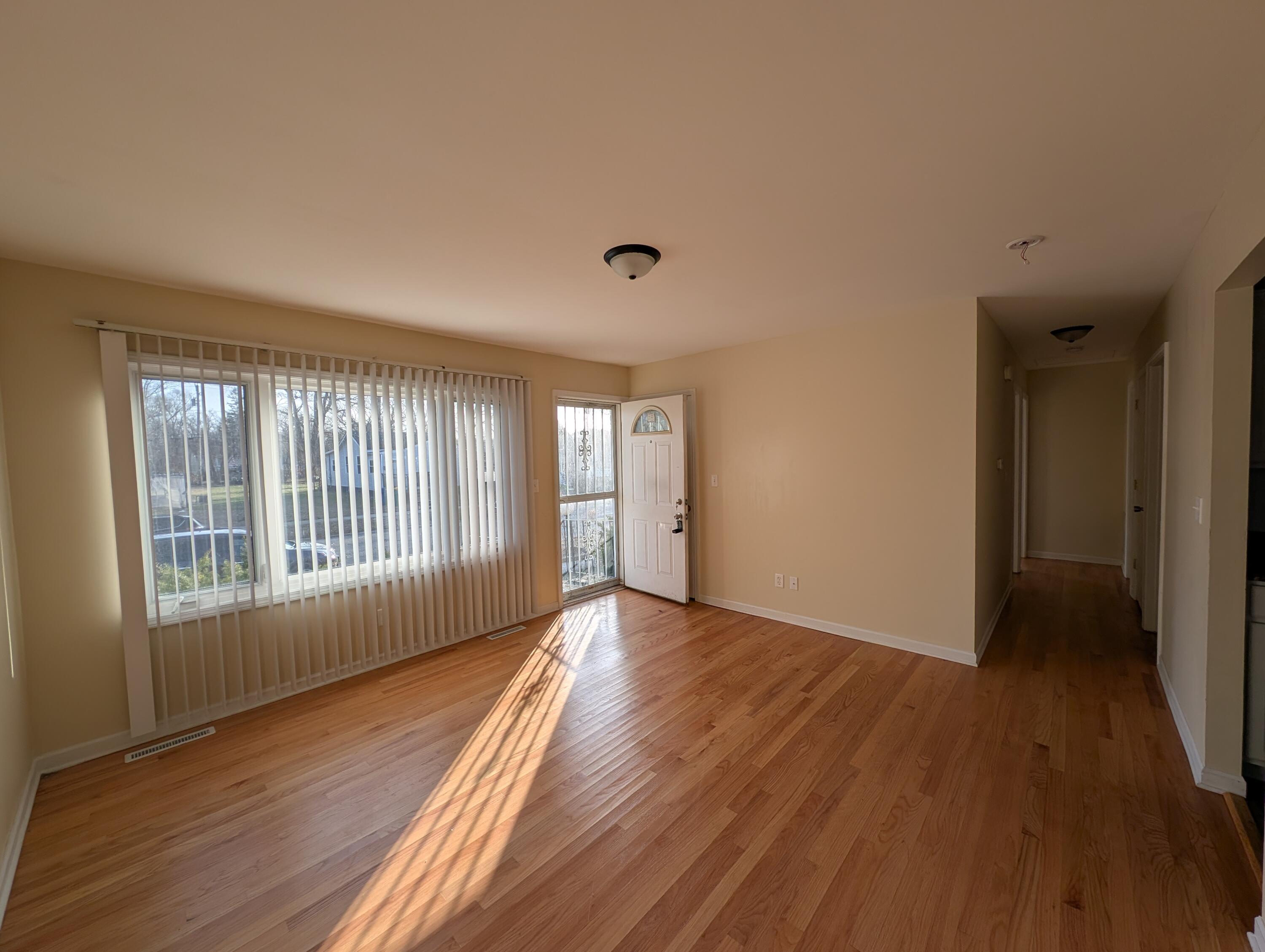 1024 Ralston Street Gary, IN 46406 - Photo 3 of 14 3000x2258