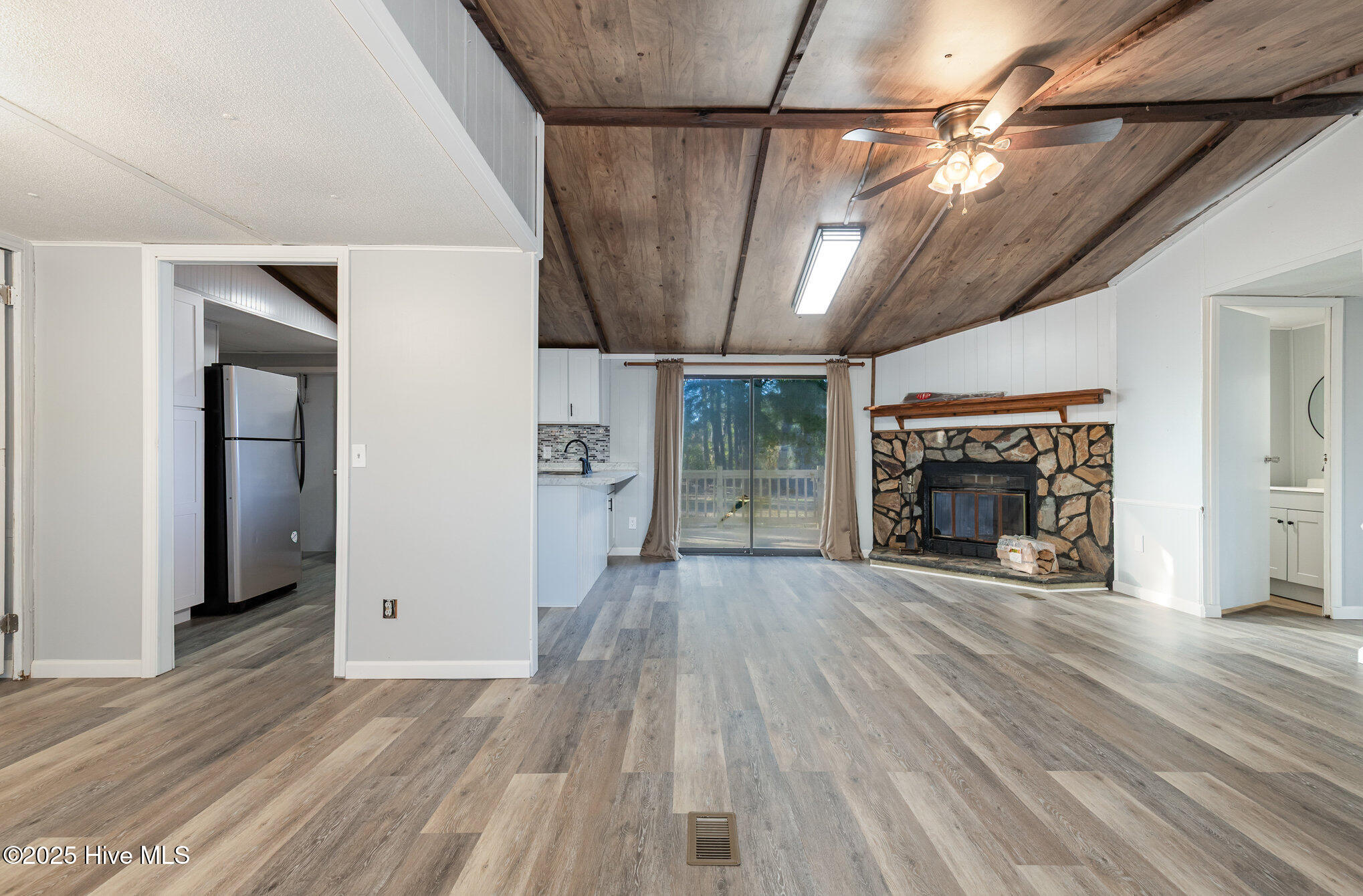 768 Hales Road Kenly, NC 27542 - Photo 5 of 25 004_img_5457-edit_859