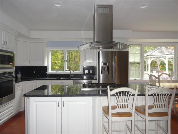 35 Valleywood Road Hopkinton, MA 01748 - Photo 5 of 30 Gallery Image 5