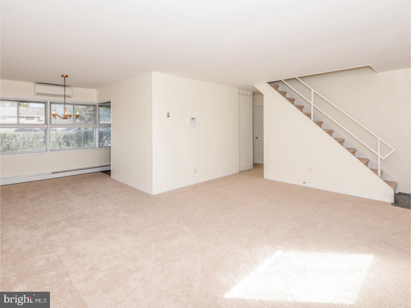35 Canary Road Levittown, PA 19057 - Photo 3 of 20 Living Room