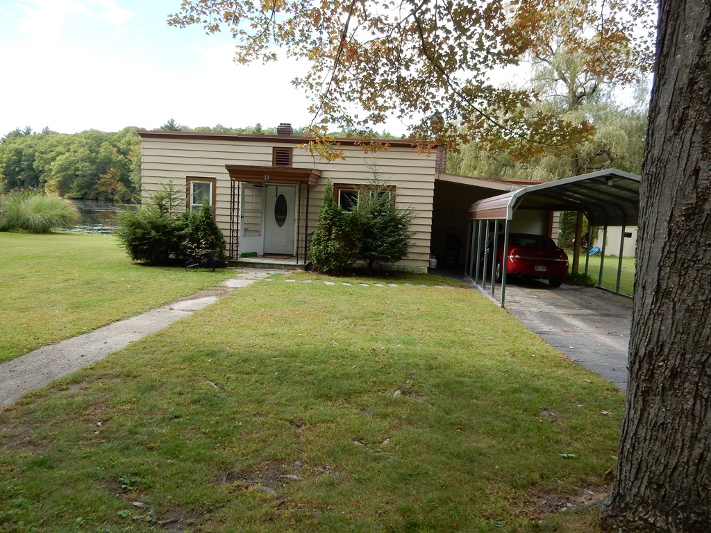 40 Bernard Road Grafton, MA 01536 - Photo 2 of 23 Gallery Image 2