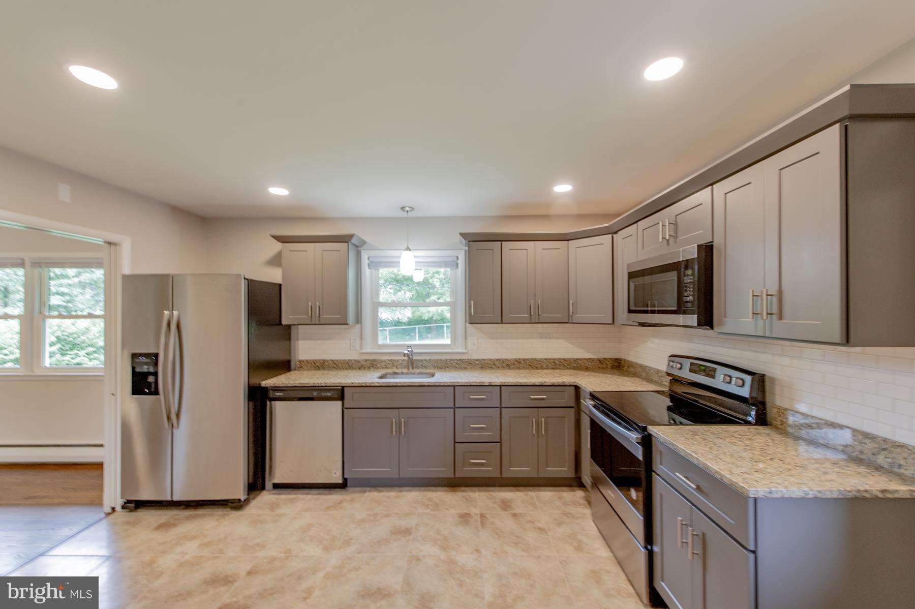 3026 Southview Road Ellicott City, MD 21042 - Photo 2 of 30 UPDATED KITCHEN