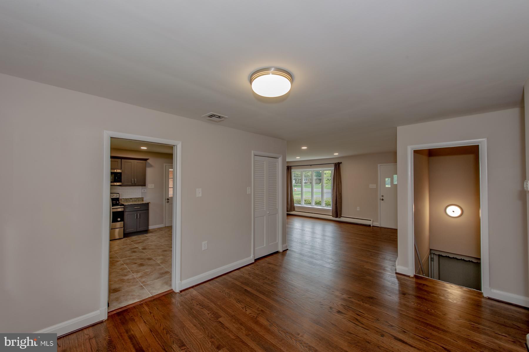 3026 Southview Road Ellicott City, MD 21042 - Photo 13 of 30 DINING ROOM OFF KITCHEN