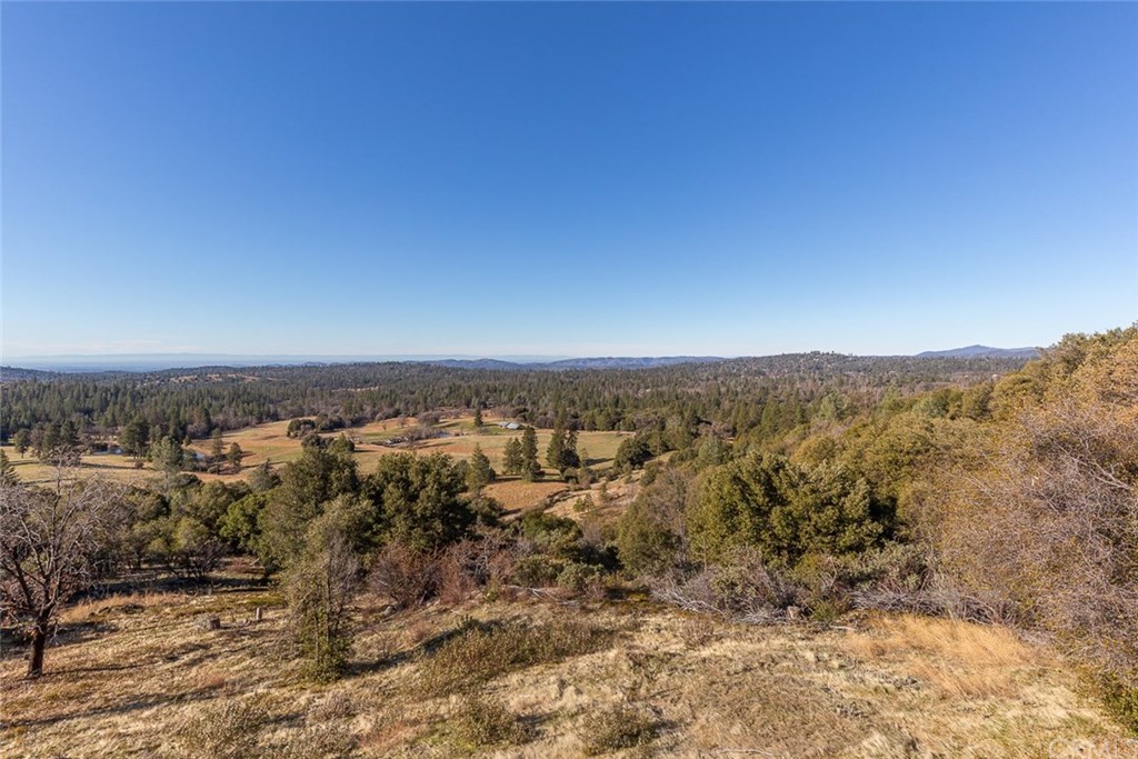 2950 East Westfall Road Mariposa, CA 95338 - Photo 4 of 57 Gallery Image 4