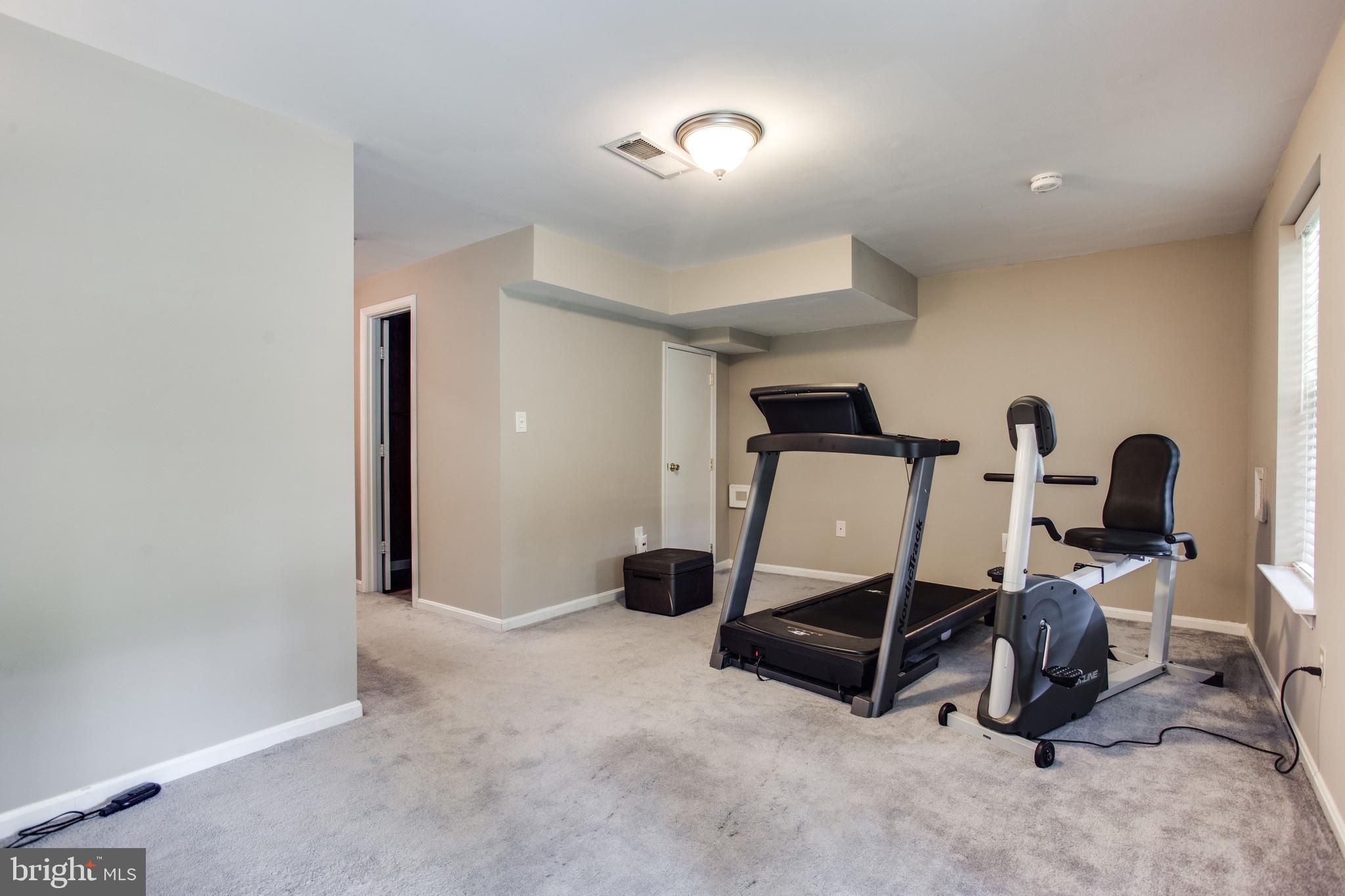 9116 Ridgefield Lane Frederick, MD 21701 - Photo 40 of 58 Gallery Image 40
