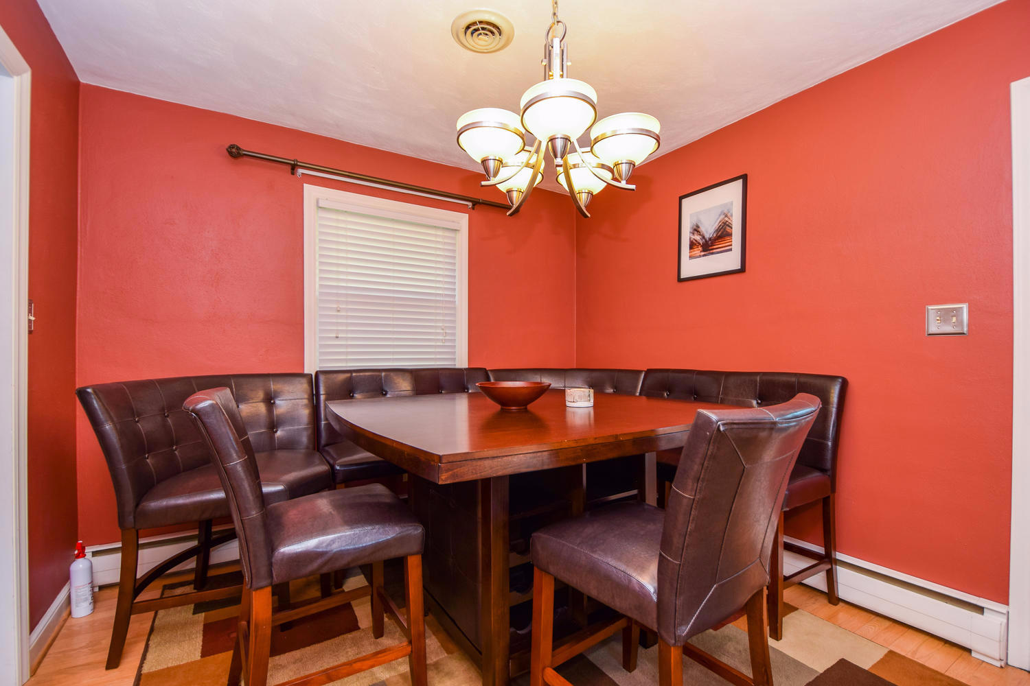 3508 Robyn Road Southwest Roanoke, VA 24015 - Photo 5 of 31 3508 Robyn Rd SW Roanoke VA-large-005-6-