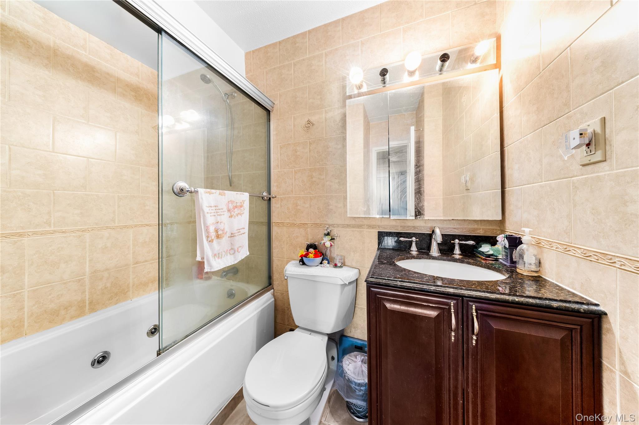 23-22 30th Road, Unit 5A Queens, NY 11102 - Photo 8 of 10 Gallery Image 8