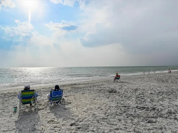 $6,000 | 10 Stone Mountain Boulevard, Englewood, FL 34223