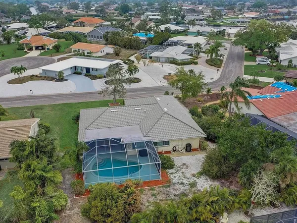 $6,000 | 10 Stone Mountain Boulevard, Englewood, FL 34223