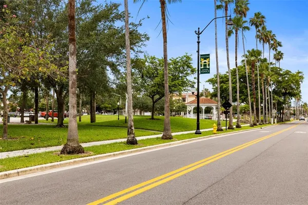 $6,000 | 10 Stone Mountain Boulevard, Englewood, FL 34223