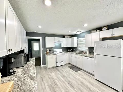 2709 Southwest 16th Place Ocala, FL 34474 - Photo 12 of 31