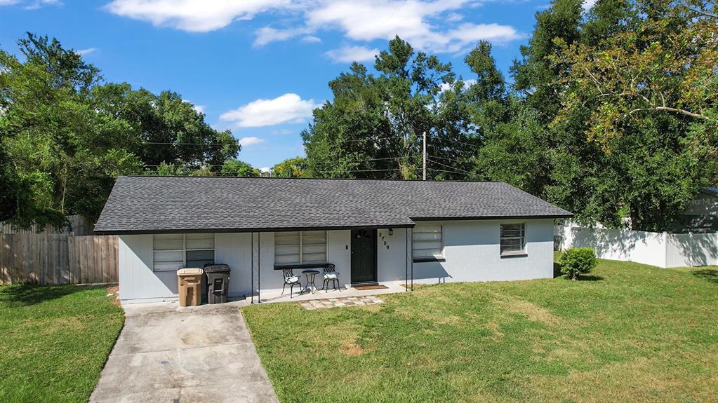 2709 Southwest 16th Place Ocala, FL 34474 - Photo 2 of 31