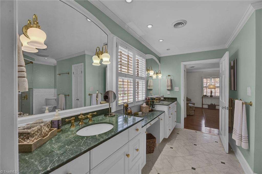 3106 St Regis Road Greensboro, NC 27408 - Photo 32 of 47