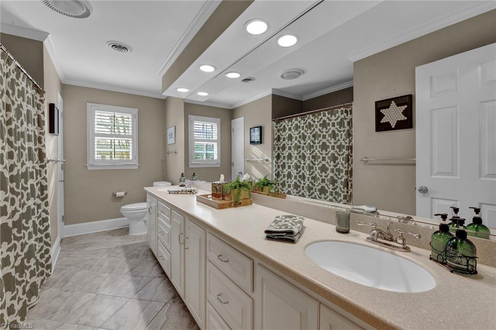 3106 St Regis Road Greensboro, NC 27408 - Photo 36 of 47