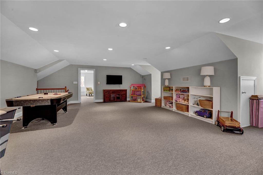 3106 St Regis Road Greensboro, NC 27408 - Photo 38 of 47