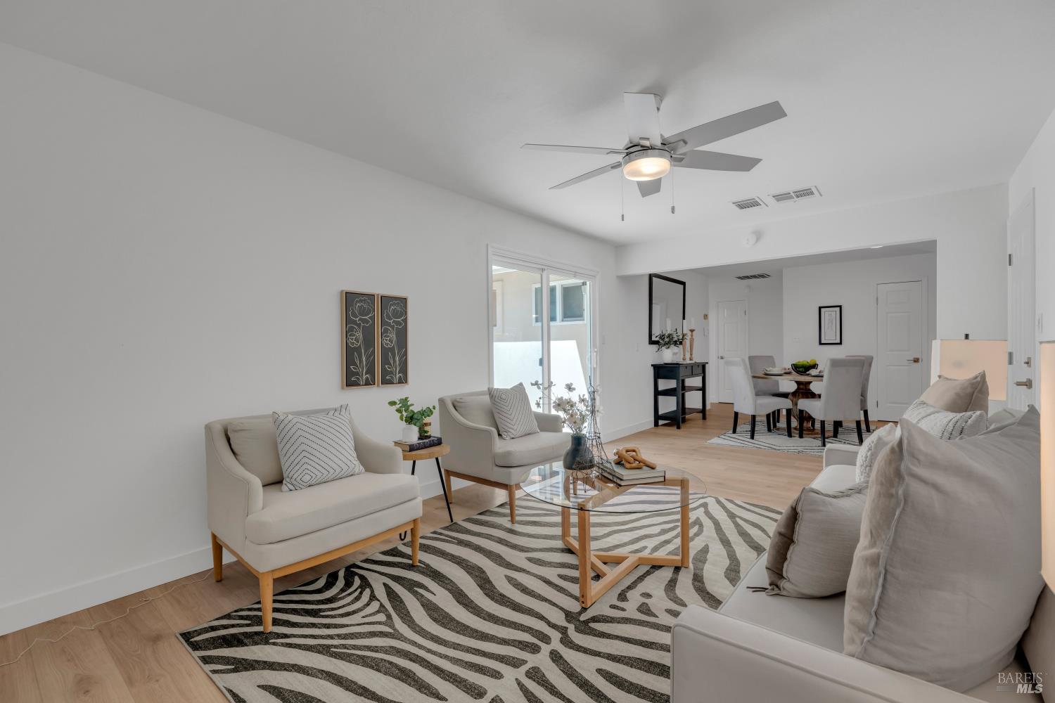 360 Markham Avenue Vacaville, CA 95688 - Photo 11 of 37 Gallery Image 11
