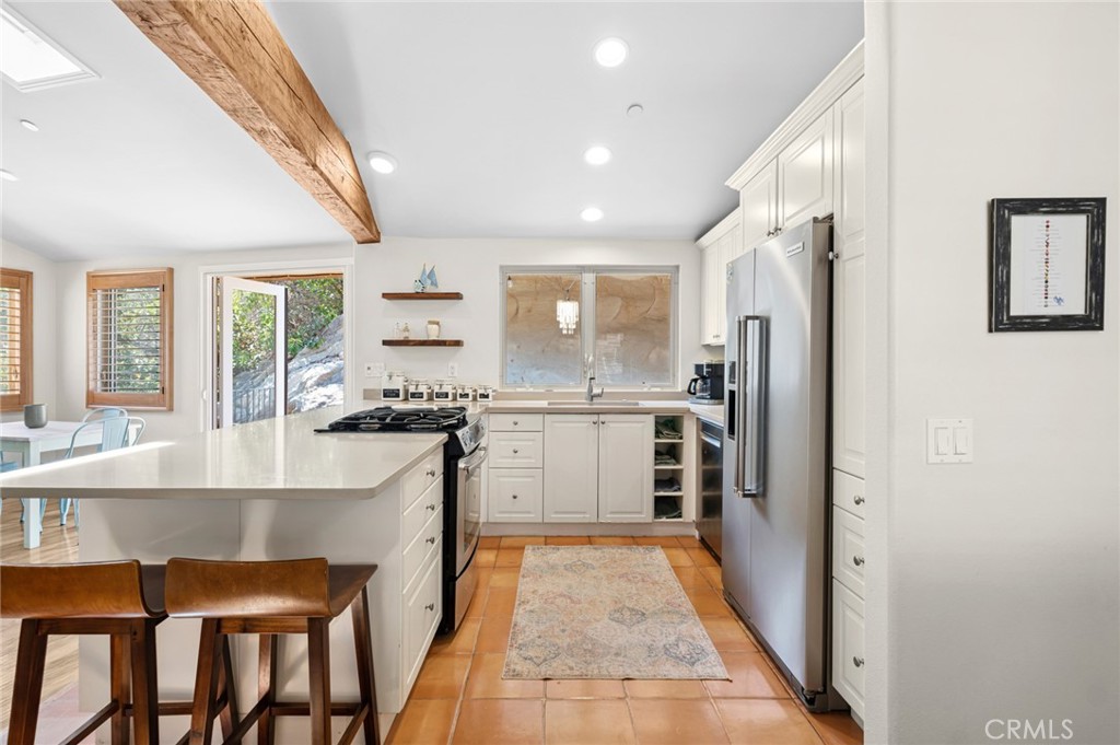 2072 Hidden Valley Canyon Road Laguna Beach, CA 92651 - Photo 7 of 25