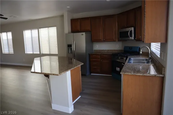 $2,500 | 9052 Picket Fence Avenue, Las Vegas, NV 89143